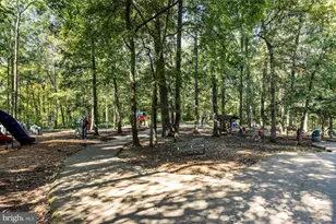 5343 Pooks Hill Rd, Bethesda, MD 20814 - Photo 29