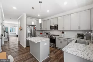 8150 Tompkins St, Rockville, MD 20855 - Photo 5