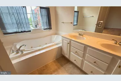 6024 Stonehenge #25, Rockville, MD 20852 - Photo 31