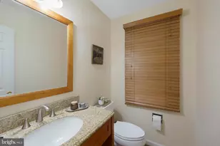 17205 Sandy Knoll Dr, Olney, MD 20832 - Photo 19