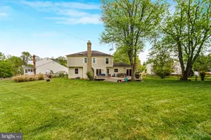 17205 Sandy Knoll Dr, Olney, MD 20832 - Photo 3