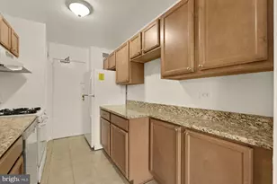 1900 Lyttonsville Rd, Silver Spring, MD 20910 - Photo 19