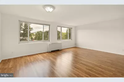 1900 Lyttonsville Road #818, Silver Spring, MD 20910 - Photo 15