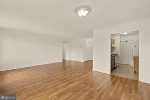 1900 Lyttonsville Rd, Silver Spring, MD 20910 - Photo 13