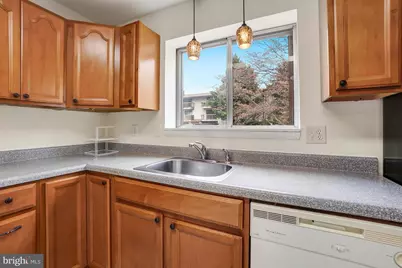 19062 Montgomery Village, Montgomery Village, MD 20886 - Photo 9