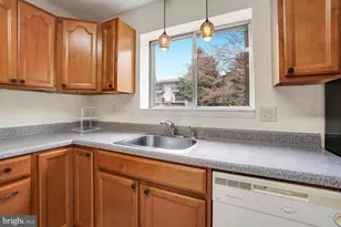 19062 Montgomery Village, Montgomery Village, MD 20886 - Photo 9