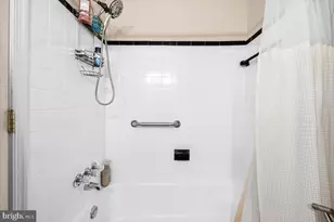 903 Leverton Rd, Rockville, MD 20852 - Photo 23