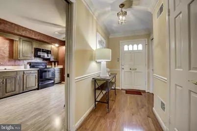 10902 Wickshire Way #F, Rockville, MD 20852 - Photo 7