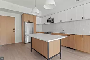 10511 Strathmore Hall St, North Bethesda, MD 20852 - Photo 9