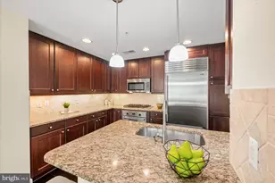 12500 Park Potomac Ave, Potomac, MD 20854 - Photo 17