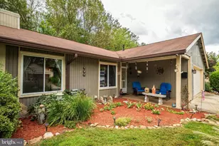 11 Aquarius Ct, Silver Spring, MD 20906 - Photo 5