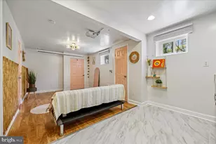 11117 Whisperwood Ln, North Bethesda, MD 20852 - Photo 25