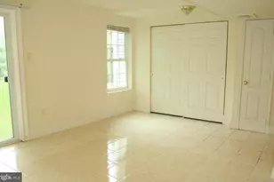 9317 Broadwater Dr, Gaithersburg, MD 20879 - Photo 11