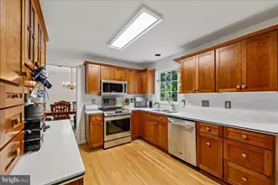 1515 Blue Meadow Rd, Potomac, MD 20854 - Photo 7