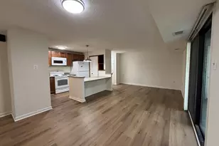 12309 Silvergate Way, Germantown, MD 20874 - Photo 3