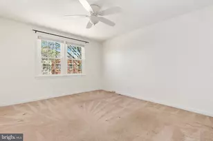 2211 Washington Ave, Silver Spring, MD 20910 - Photo 17