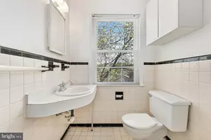 2211 Washington Ave, Silver Spring, MD 20910 - Photo 11