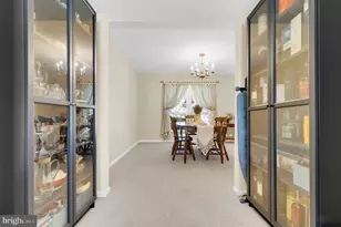 19316 Frenchton Pl, Montgomery Village, MD 20886 - Photo 7