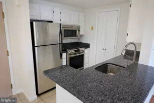 4808 Moorland Ln, Bethesda, MD 20814 - Photo 5