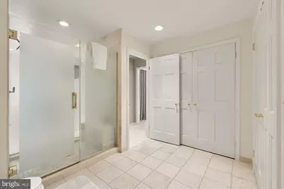 11101 Piney Meetinghouse Road, Potomac, MD 20854 - Photo 37