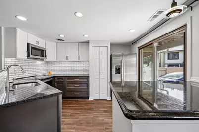 18118 Kilrush Court, Montgomery Village, MD 20886 - Photo 3
