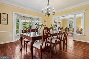 13236 Maplecrest Dr, Potomac, MD 20854 - Photo 9