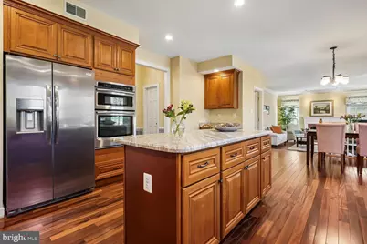 13236 Maplecrest Drive, Potomac, MD 20854 - Photo 11