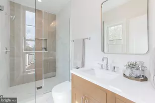 8806 Walnut Hill Rd, Chevy Chase, MD 20815 - Photo 35