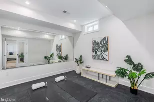 8806 Walnut Hill Rd, Chevy Chase, MD 20815 - Photo 41