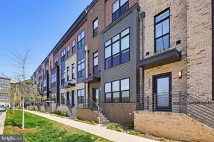 3539 Bellflower Ln, Rockville, MD 20852 - Photo 3