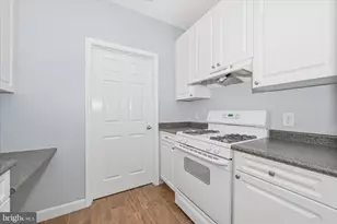 501 Hungerford Dr, Rockville, MD 20850 - Photo 19