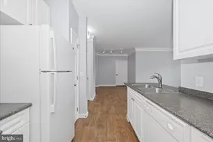 501 Hungerford Dr, Rockville, MD 20850 - Photo 21