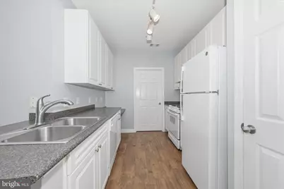 501 Hungerford Drive #139, Rockville, MD 20850 - Photo 17