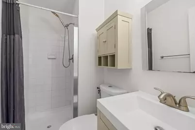 1095 Travis Lane, Gaithersburg, MD 20879 - Photo 9