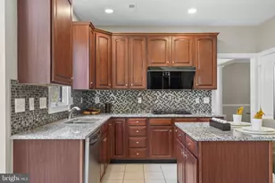 14128 Bear Creek Dr, Boyds, MD 20841 - Photo 13