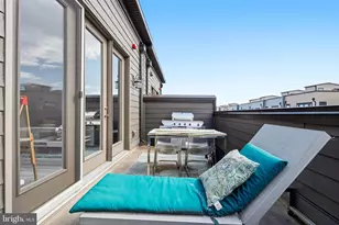 16233 Connors Wy, Rockville, MD 20855 - Photo 19