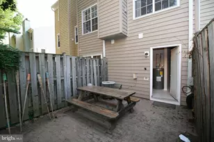 114 Barnsfield Ct, Gaithersburg, MD 20878 - Photo 31