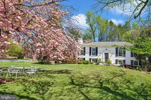 7515 Cayuga Ave, Bethesda, MD 20817 - Photo 3