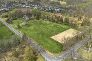 16510 Batchellors Forest Rd, Olney, MD 20832 - Photo 3