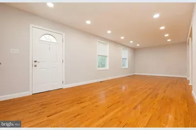 9004 Roundleaf Way, Gaithersburg, MD 20879 - Photo 9