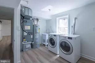 8112 Shady Spring Dr, Gaithersburg, MD 20877 - Photo 21