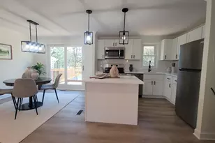 8112 Shady Spring Dr, Gaithersburg, MD 20877 - Photo 11