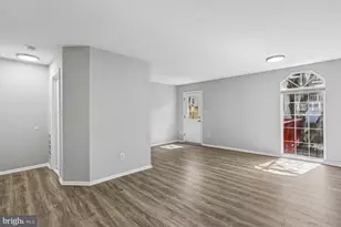 12108 Flag Harbor Dr, Germantown, MD 20874 - Photo 7