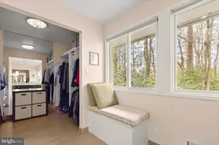 8104 Fenway Rd, Bethesda, MD 20817 - Photo 29