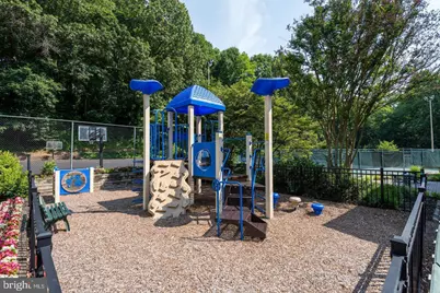 8104 Fenway Road, Bethesda, MD 20817 - Photo 41