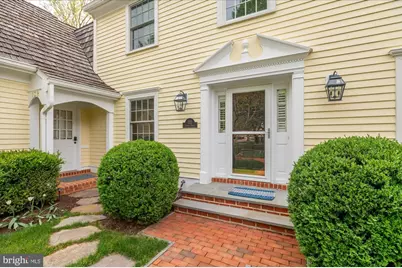 132 Upshire Circle, Gaithersburg, MD 20878 - Photo 3