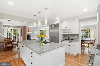 132 Upshire Circle, Gaithersburg, MD 20878 - Photo 25