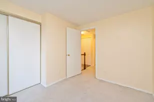 39 Triple Crown Ct, Gaithersburg, MD 20878 - Photo 19