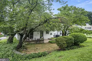 7805 Fulbright Ct, Bethesda, MD 20817 - Photo 25