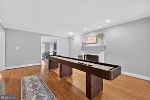 14 Fairwood Ct, Rockville, MD 20850 - Photo 11